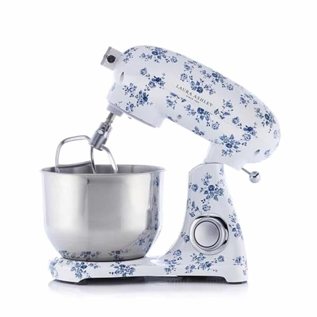 Test du robot pâtissier Laura Ashley 1800W : puissance et élégance