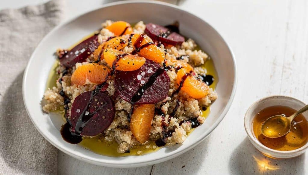 Salade de betterave, céréales et oranges : recette fraîche et colorée